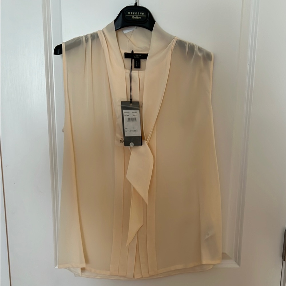 Women's Cream Sleeveless Blouse
